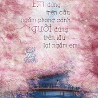 Em Đứng Trên Cầu Ngắm Phong Cảnh